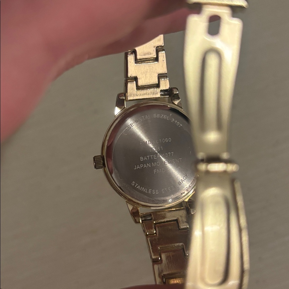 Set of 2 gold tone watches one is Anne Klein and one is a Walmart watch - Picture 7 of 8